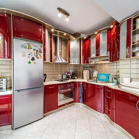 Honey 2bdrm Apartment